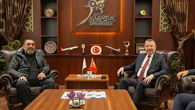 Sinema Sanatçısı Ahmet Yenilmez, Rektör Kırışık İle Görüştü