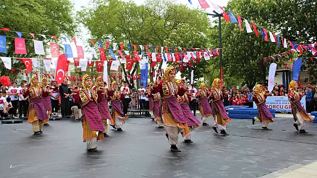 Sinop'ta 19 Mayıs coşkusu