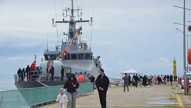 Sinop'ta 23 Nisan Coşkusu: TCG Kilimli Ve TCSG-DOST Ziyarete Açıldı