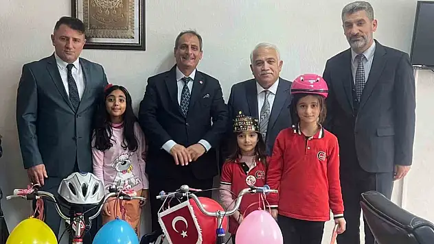 Sinop'ta 33 bin öğrencinin karne heyecanı