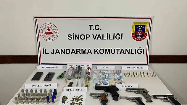 Sinop'ta 6 Ayrı Adres ve 3 Araca Eş Zamanlı Operasyon