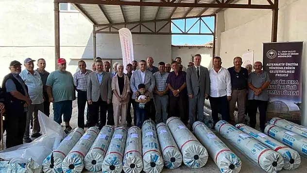 Sinop'ta 83 çiftçiye yüzde 50 hibeli sera örtüsü desteği