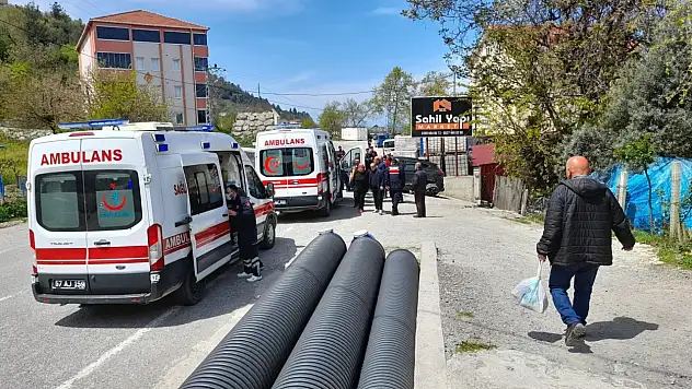 Sinop'ta araba kazası: 3 yaralı