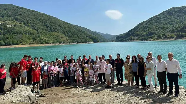 Sinop'ta Baraj Ve Göletlere 1,5 Milyona Yakın Sazan Bırakıldı