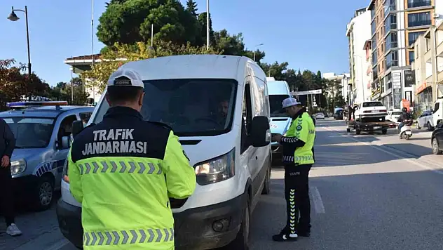 Sinop'ta dolmuş denetimi: 7 araca idari işlem