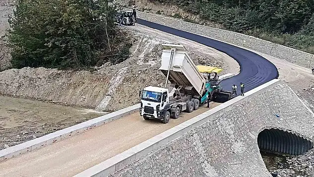 Sinop'ta Kırsala 387 Kilometre Asfalt