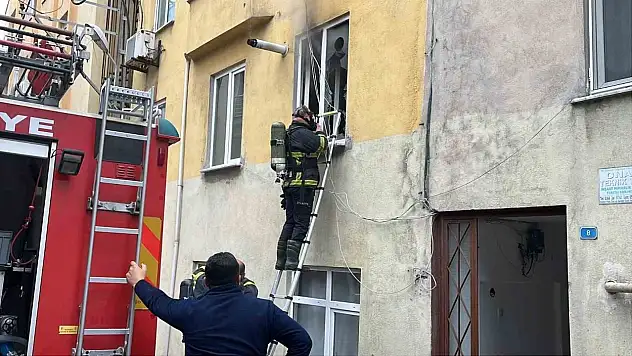 Sinop'ta kombinin elektrik bağlantısında yangın çıktı