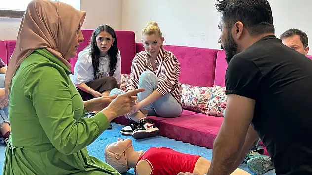 Kurum Çalışanlarına Hayat Kurtaran Eğitim