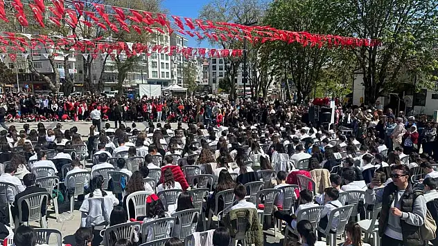 Sinop'ta Maarifin Kalbinde Çocuk