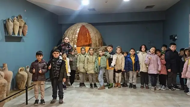 Sinop'ta Minik Öğrenciler Müzede Keşfe Çıktı