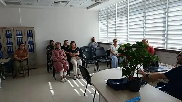 Sinop'ta sağlık çalışanlarına liderlik eğitimi