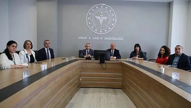 Sinop'ta Sağlıkta Hukuk Süreçleri Masaya Yatırıldı