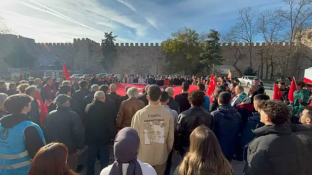 Sinop'ta Şehitleri Anma Yürüyüşü