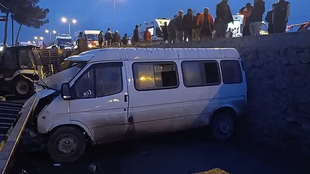 Sinop'ta Feci Kaza: 1 Ölü, 10 Yaralı