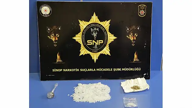 Sinop'ta şüphelilerden uyuşturucu çıktı