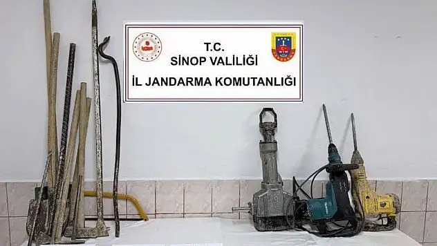 Sinop'ta Tarihi Eser Operasyonu: 3 Gözaltı