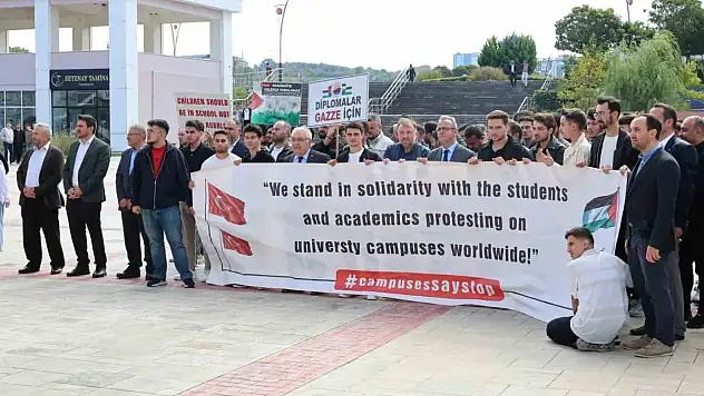 Sinop'ta üniversite öğrencilerinden Gazze'ye destek