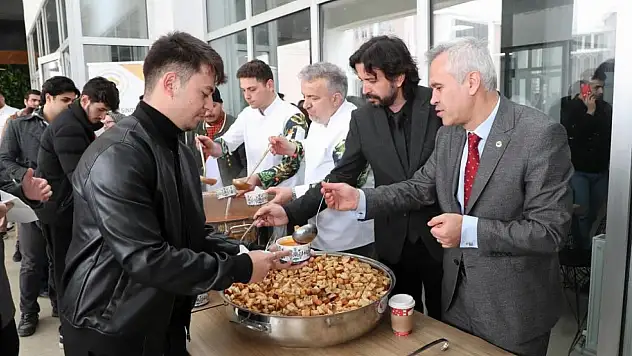 Sinop'un Geleneksel Tatları Öğrencilerinin Beğenisine Sunuldu