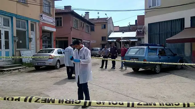 Şizofreni hastası, kardeşini bıçaklayarak öldürdü
