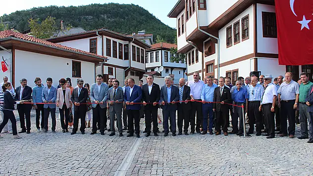 Sokak Sağlıklaştırması'nda ilk etap bitti