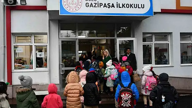 Sömestr Tatili Bitti, Öğrenciler Okul Sıralarında Yerini Aldı