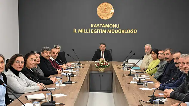 Şube Şefleri İle Toplantı Yapıldı