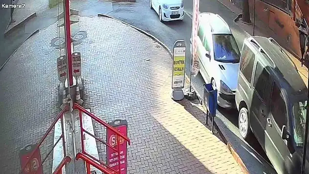 Sürücü Direksiyonda Epilepsi Nöbeti Geçirdi