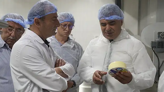 Süt İşleme Tesisine Onay Belgesi Verildi