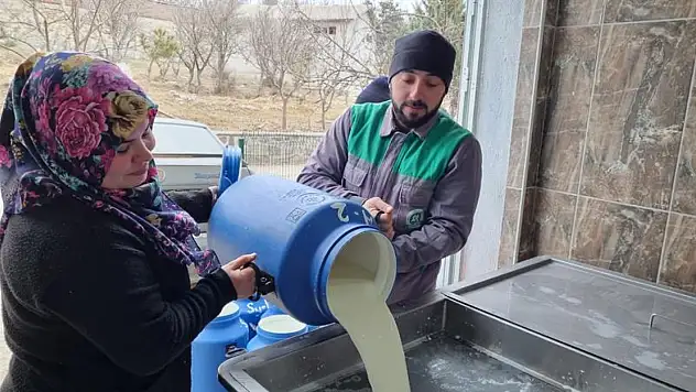 Süt Üreticilerinin Emeği Kazanca Dönüşüyor