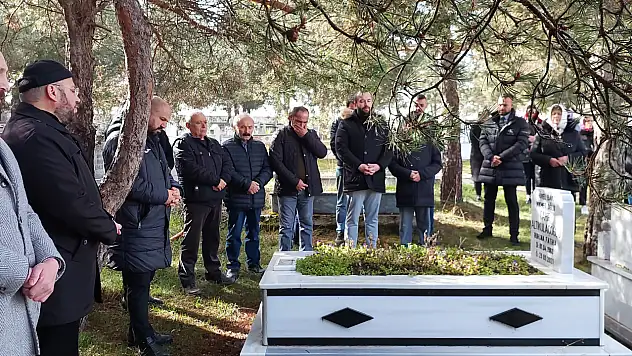 Tahir Altıkulaçoğlu Mezarı Başında Anıldı