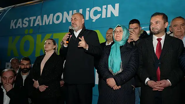 Tahsin Babaş'tan 'Anne Kart' Vaadi