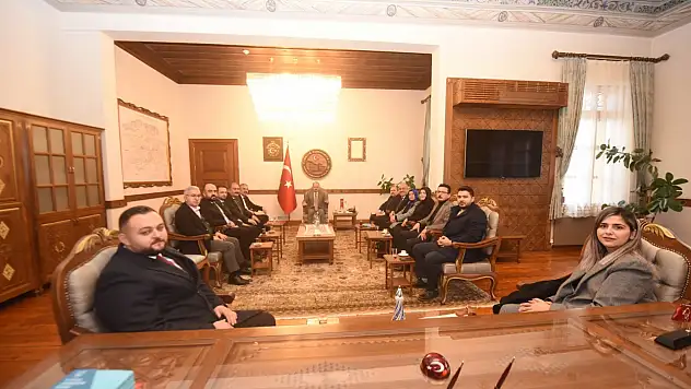 Tahsin Babaş Ziyaretlerini Sürdürüyor