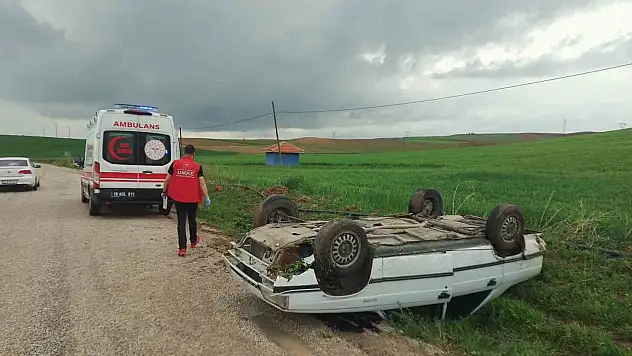 Takla Atan Arabadan Yara Almadan Çıktılar