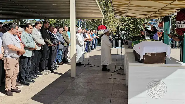 Talihsiz Kazada Ölen Çift Son Yolculuğuna Uğurlandı
