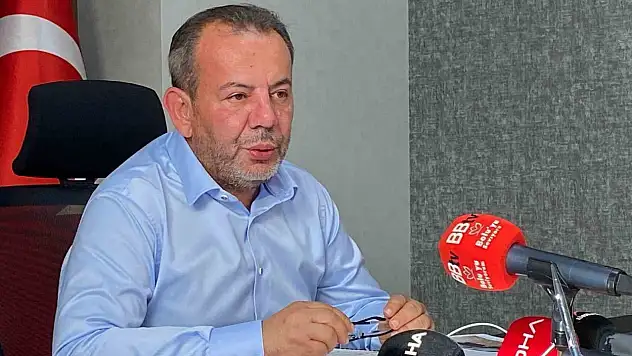Tanju Özcan CHP'ye Geri Döndü: 'Baba Evine Döndüm'