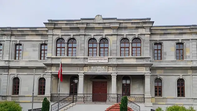 Tarihi Lise Büyük Kutlamaya Hazırlanıyor