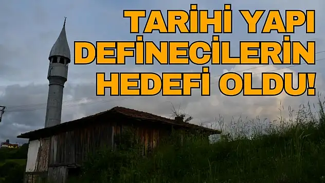 Tarihi Yapı Definecilerin Hedefi Oldu!