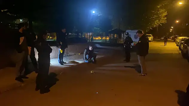 Tartıştığı kişiyi  bacağından yaraladı