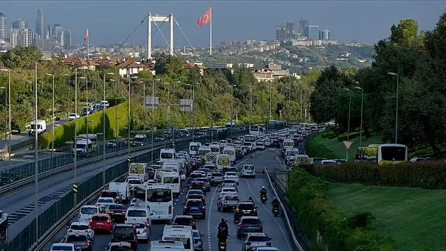 Taşıt Hareketliliği 3 Kat Arttı: Bin Kişiye 194 Otomobil Düşüyor