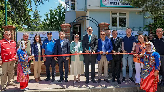 Taşköprü Halk Eğitim Merkezi Yıl Sonu Sergisi Açıldı