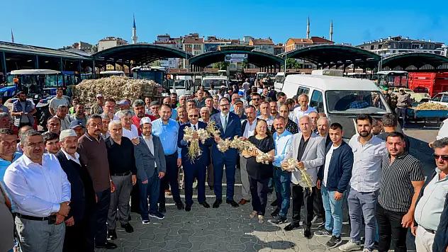 Taşköprü Sarımsak Pazarı Dualarla Yeni Sezona Açıldı