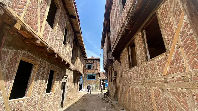 Taşköprü sokakları sağlıklaşıyor
