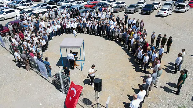 Taşköprü, Yeni Kamyon Garajına Kavuştu