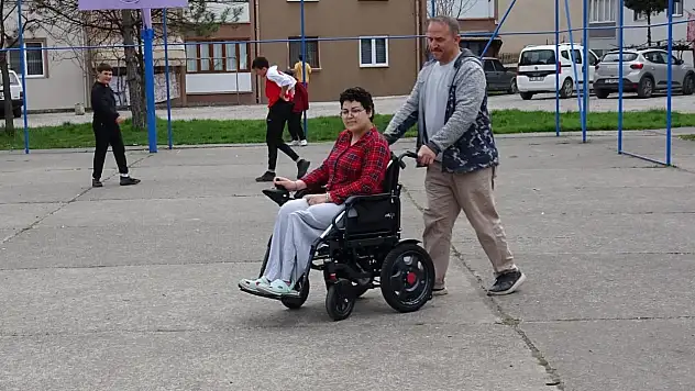 Tekstil İşçisinden Örnek Davranış
