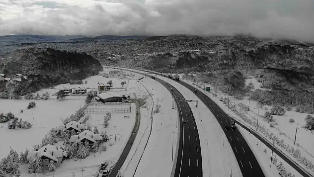 TEM'in Bolu Dağı Tüneli Geçişi Havadan Görüntülendi
