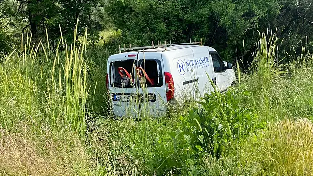 TEM'in Bolu geçişinde minibüsle hafif ticari çarpıştı: 5 yaralı
