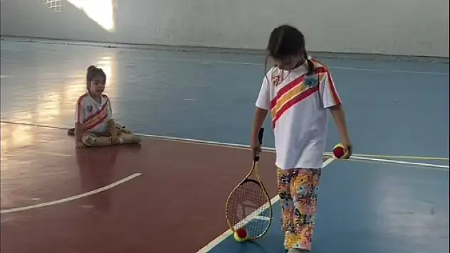 Tenis Okulu'nda Çalışmalar Sürüyor
