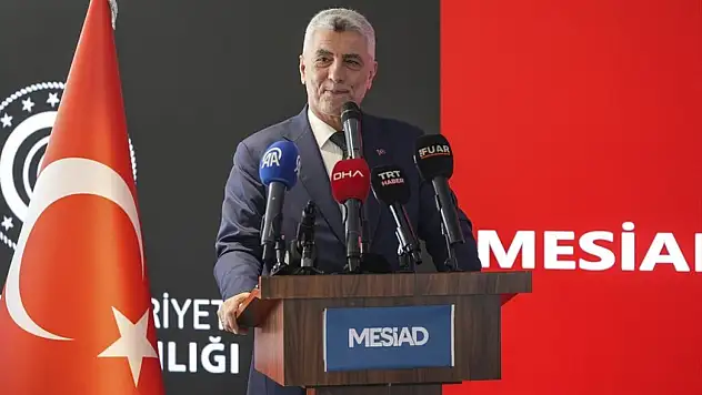 Ticaret Bakanı Bolat: 'Tekstil Ve Giyim Sektörü İstihdam Bakımından Da Birinci Sırada'
