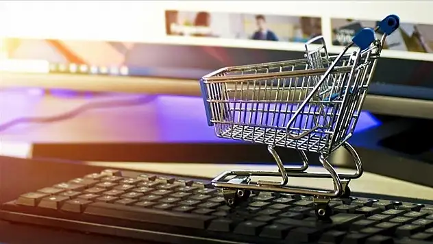 Ticaret Bakanlığından E-ticaret Eğitimi