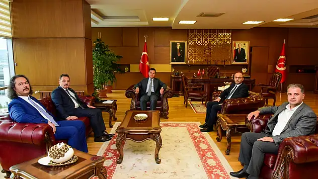 TİMBİR Heyetinden Rektöre Ziyaret